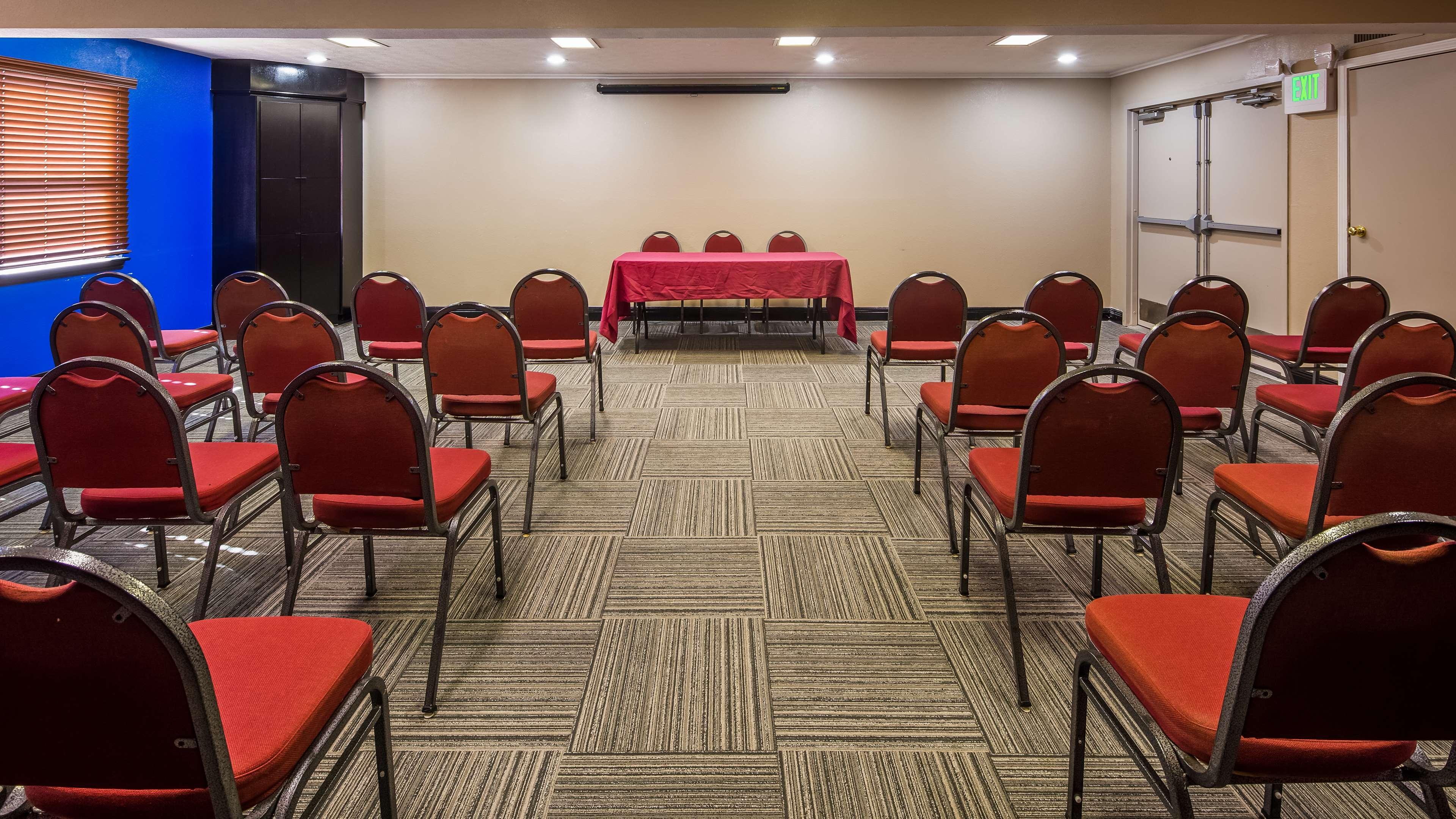 Red Roof Inn & Suites Lexington - Hamburg מראה חיצוני תמונה