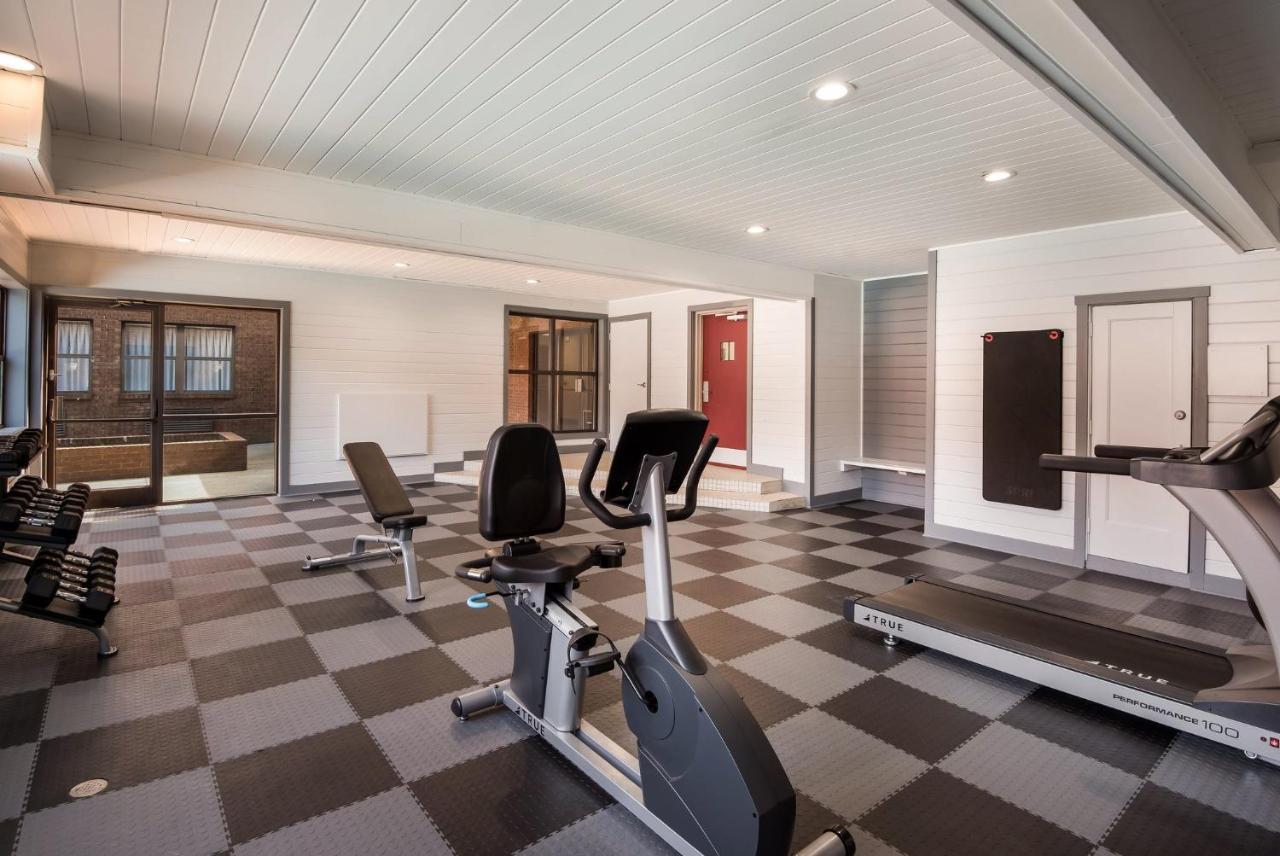 Red Roof Inn & Suites Lexington - Hamburg מראה חיצוני תמונה