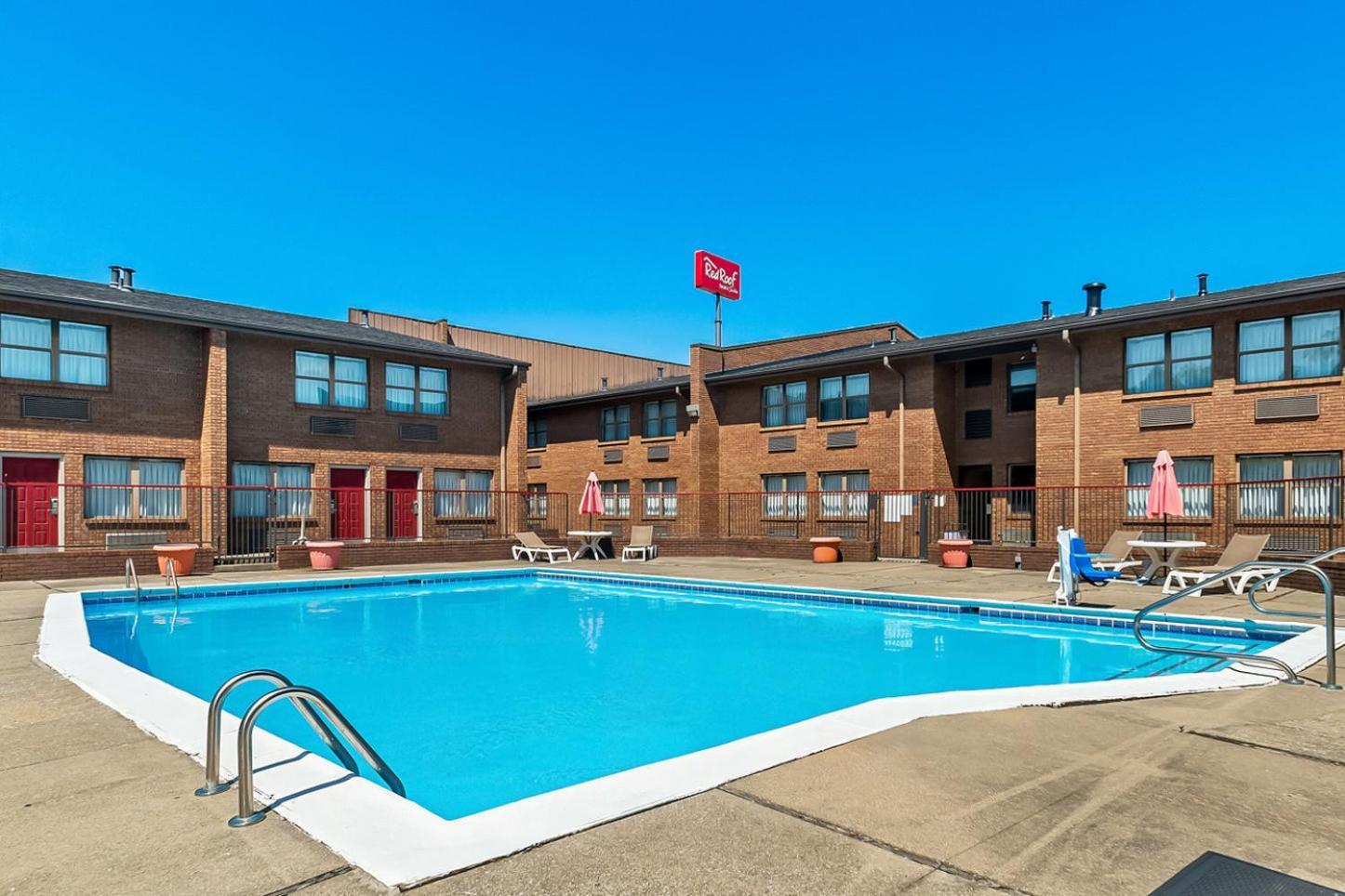 Red Roof Inn & Suites Lexington - Hamburg מראה חיצוני תמונה